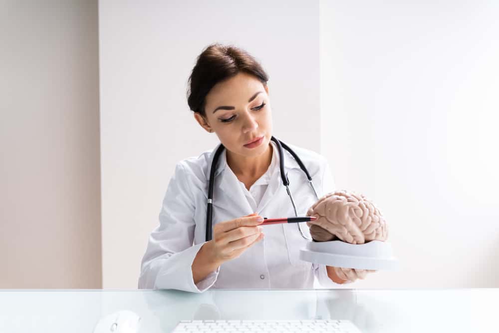 Is a neurologist for headaches?